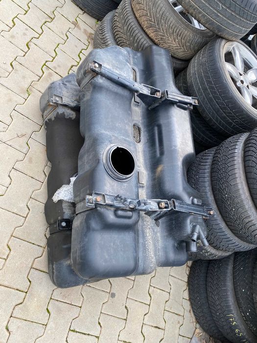 резервоар за ивеко дейли 90литра