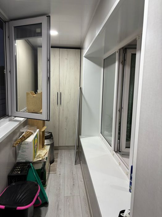 Продам 2 комн КВ. В центре города.