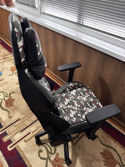 O’yin kreslosi 2E Gaming Hibagon – a’lo holatda, qulay narxda!