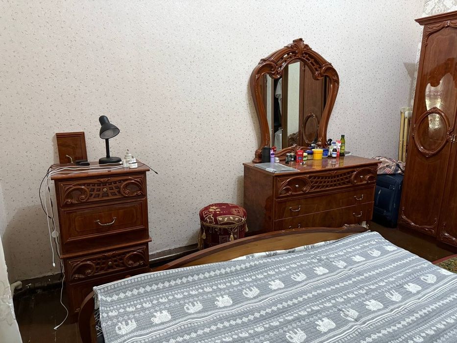 Спалний гарнитур