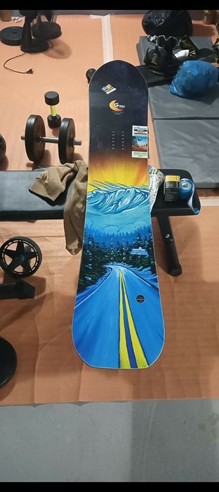 Placa snowboard Gnu klassy