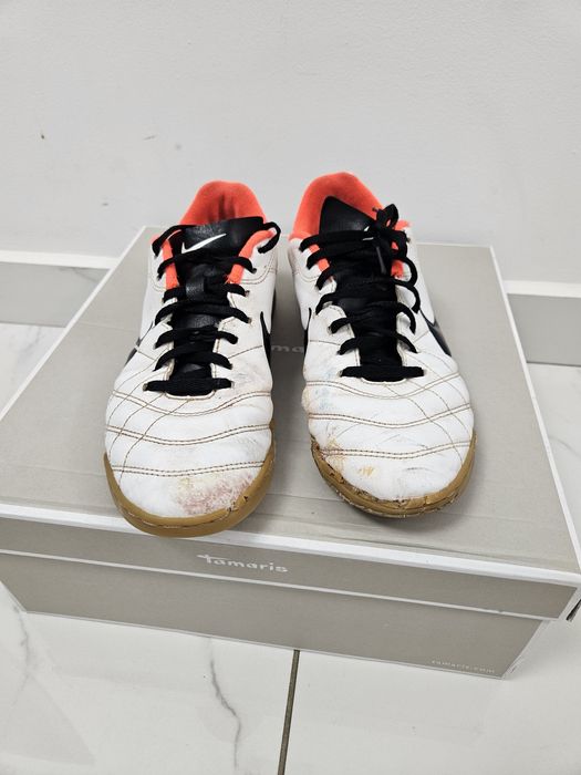 Ghete fotbal  nike tiempo sală futsal sintetic