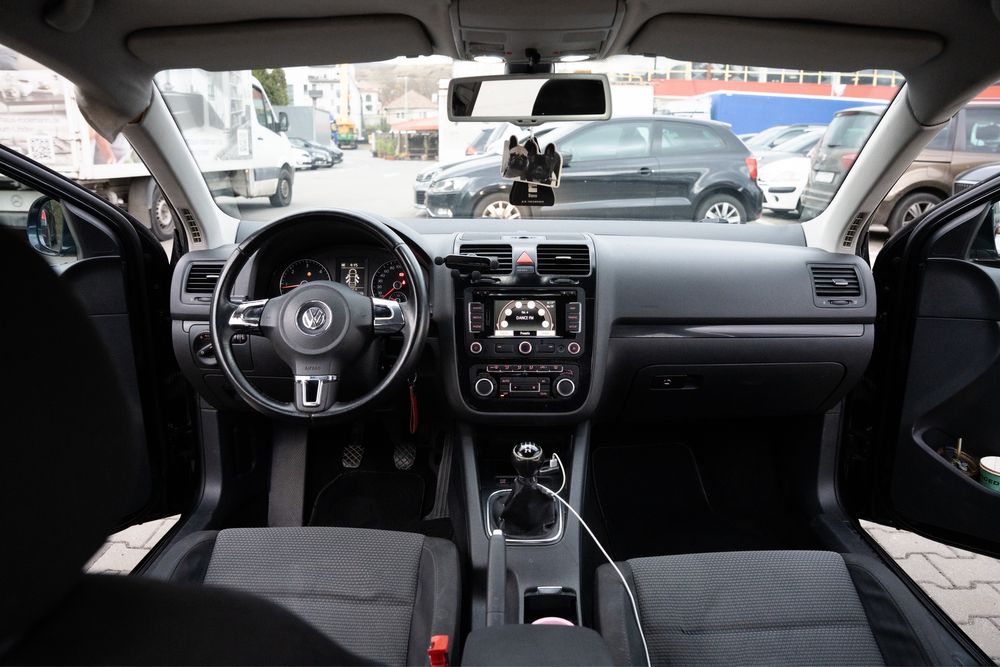Vand Volkswagen Jetta 1.6 TDI 2010