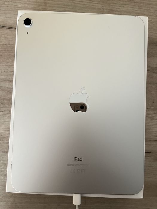 Ipad 10 с  клавиатура в гаранция