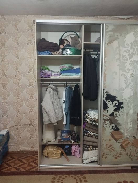 Продам шкаф купе