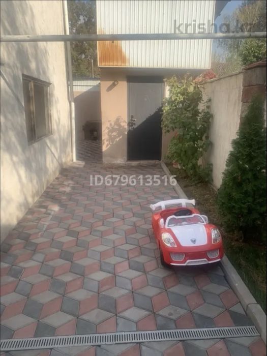 Продам дом с доходом