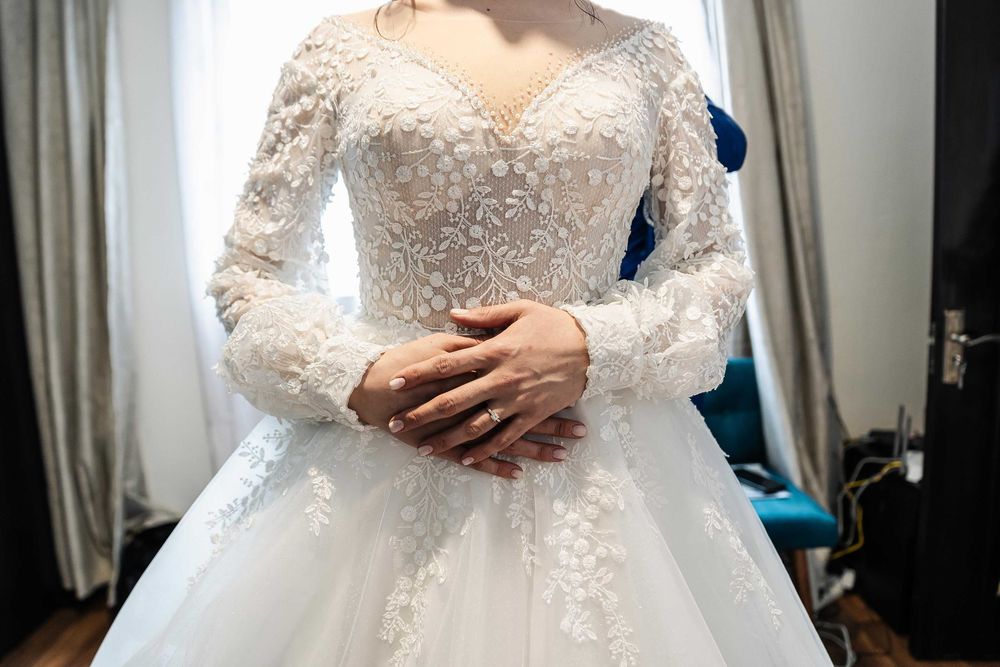 Rochie mireasa : LUADA Style + ACCESORII CADOU