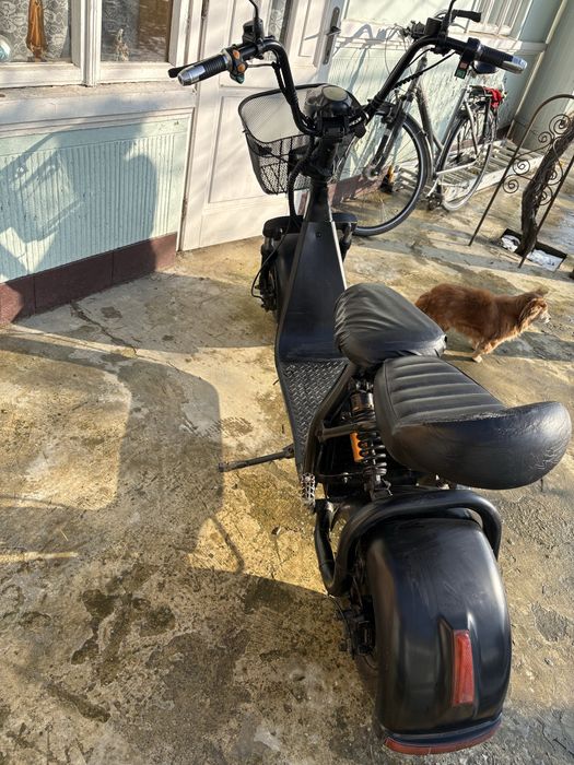 Scuter electric fără permis