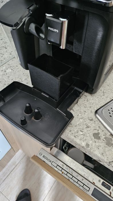 Кафемашина Philips LatteGo Серия 2200
