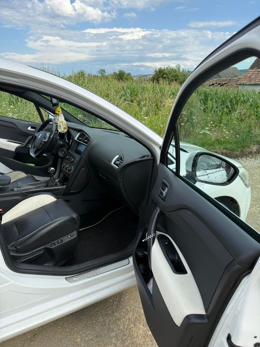 CITROËN DS4 2011 — imagine 5
