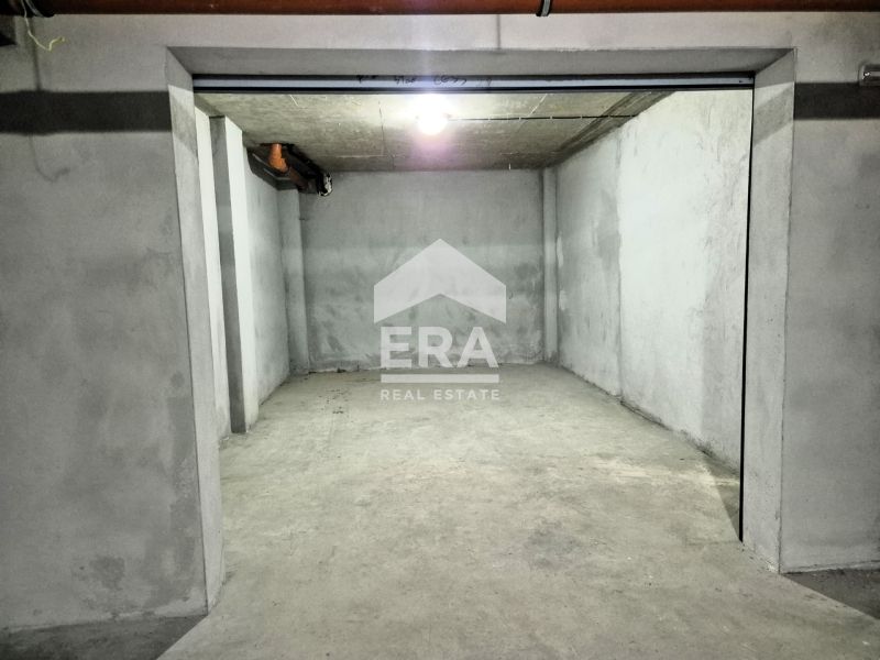 Гараж под наем в гр. Кърджали, Център