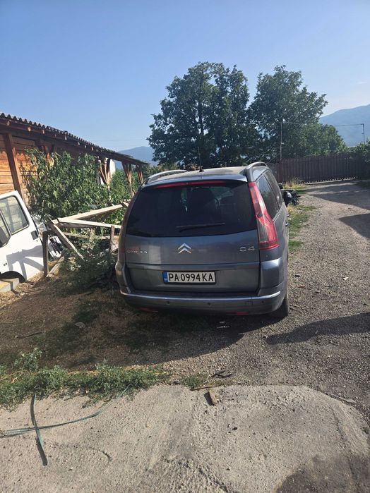 Ситроен гранд пикасо на части