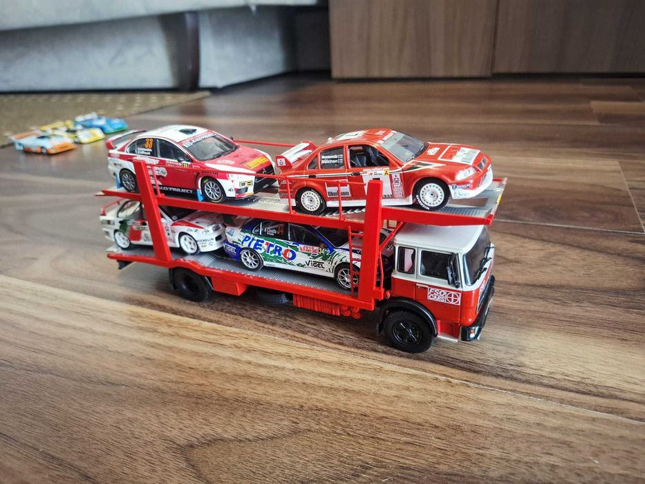Macheta camion transportor auto Fiat 684N H