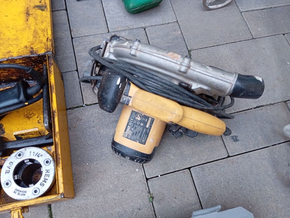 Scule electrice și pe acumulator