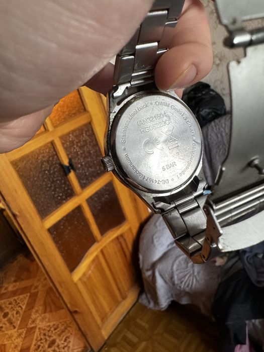 Продам очень хорошие часы