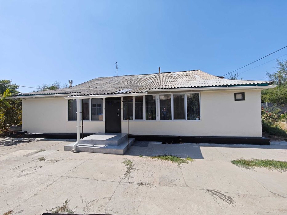 Продаётся Дом в хорошем районе