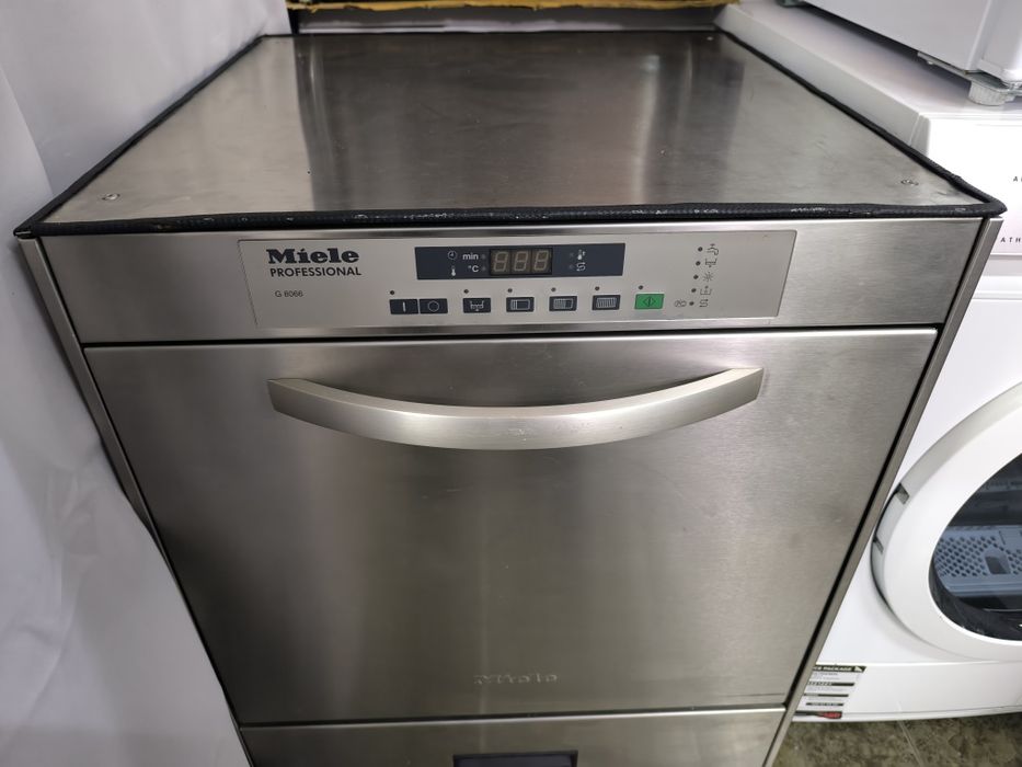 Професйонална Съдомиялна Miele G 8066