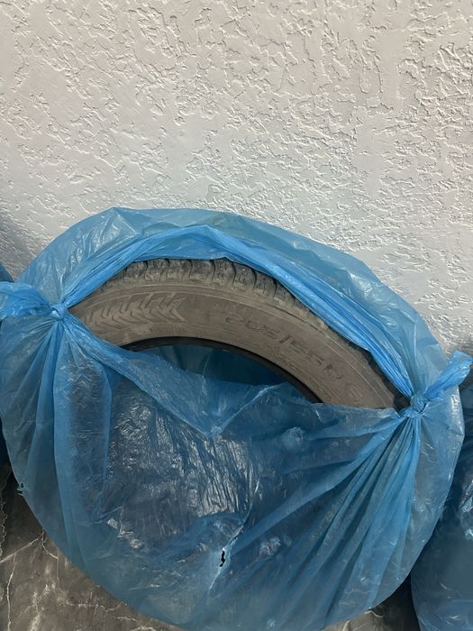 Продам зимние шины