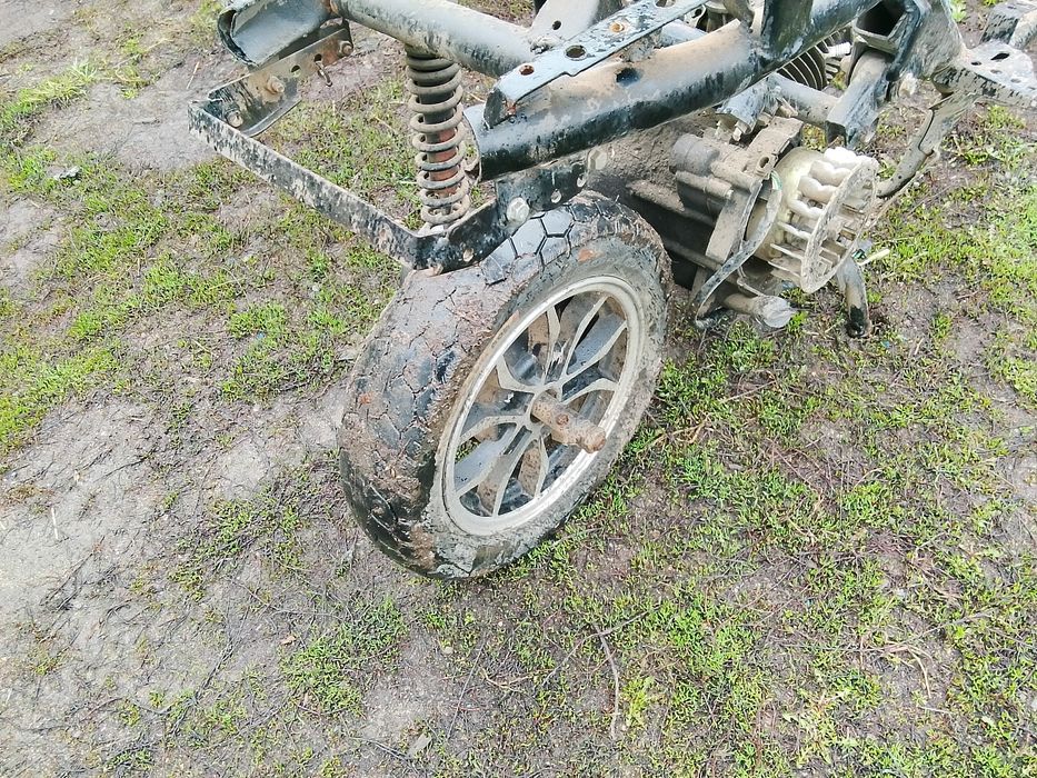 Продам скутер на запчасти