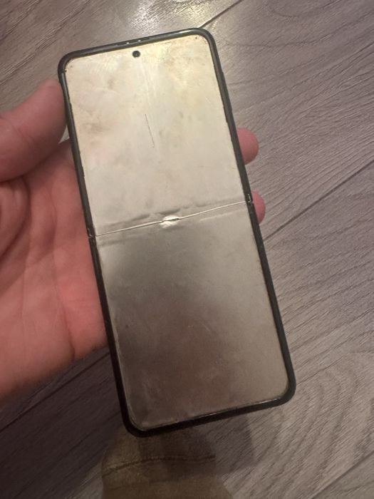 Samsung galaxy z  flip 3 ecran spart