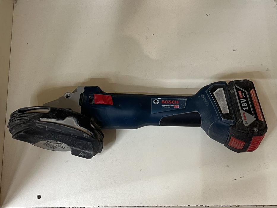 Акумулаторен ъглошлайф Bosch GWS 18v 10 + зарядно + батерия
