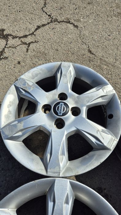 Диск на Ниссан Алмера