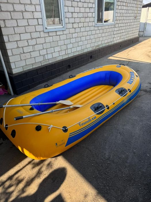 Продам резиновую лодку