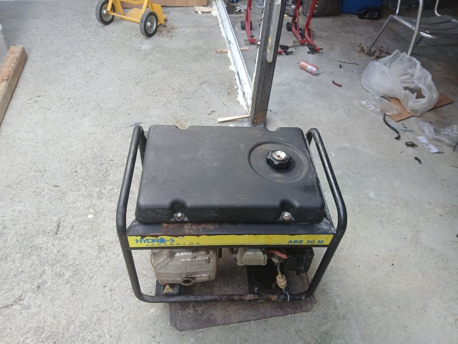 Агрегат . Генератор за ток