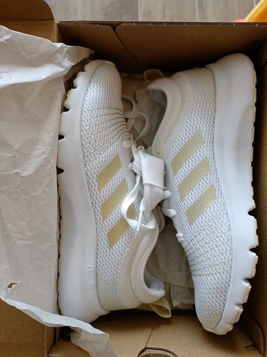 Дамски маратонки