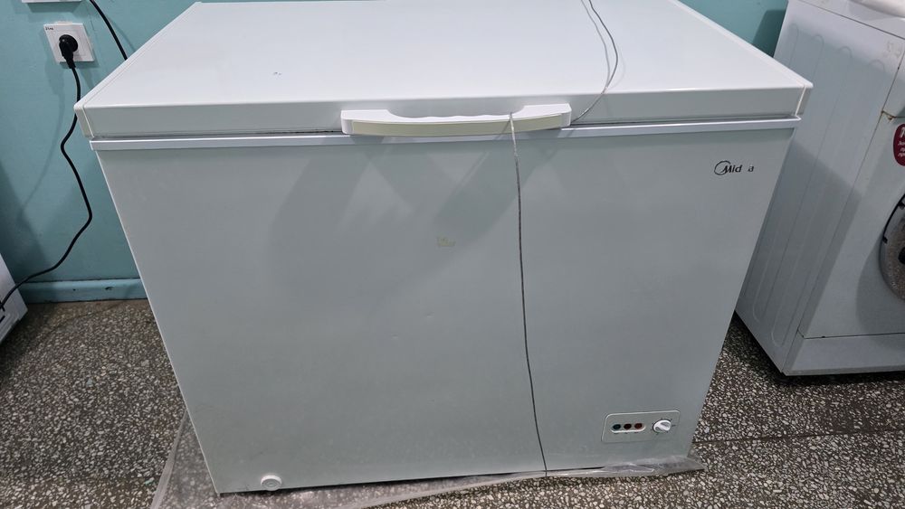 Продам морозильную камеру