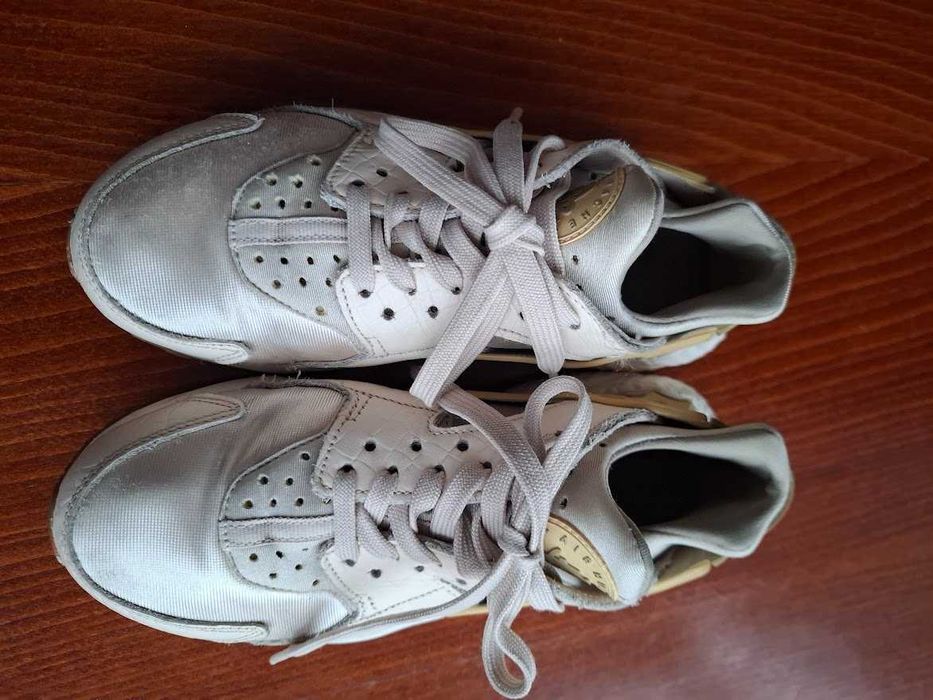 маратонки NIKE - номер 37