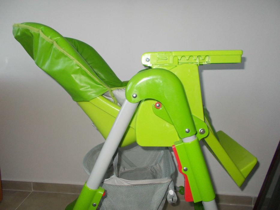 Детско столче за хранене и седалка за гърне