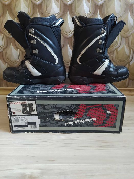 Сноу борд обувки 42 номер( 27 см стелка) и 32,5 номер(20,5 см стелка)
