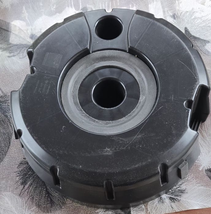 Vand subwoofer Audi Q5