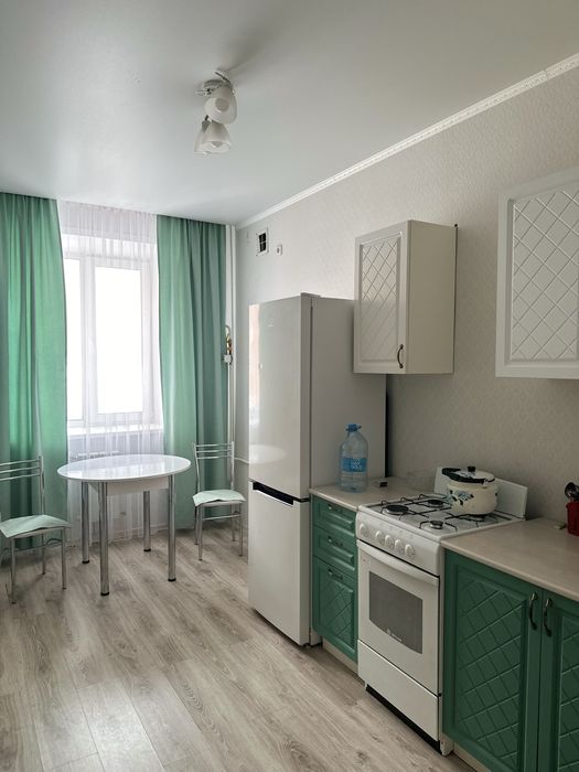 Сдам 1 ком .квартиру 2000/час