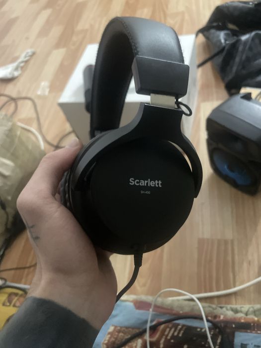 продам наушники и микрофон