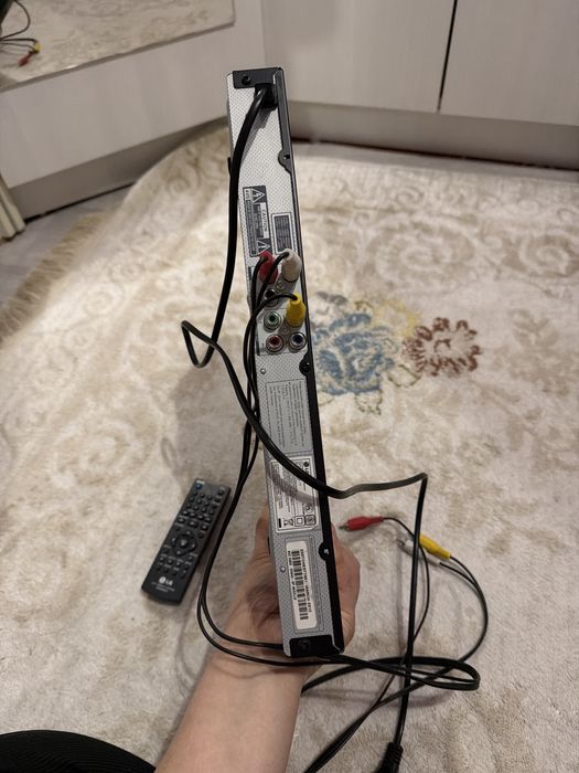 Продам DVD проигрыватель