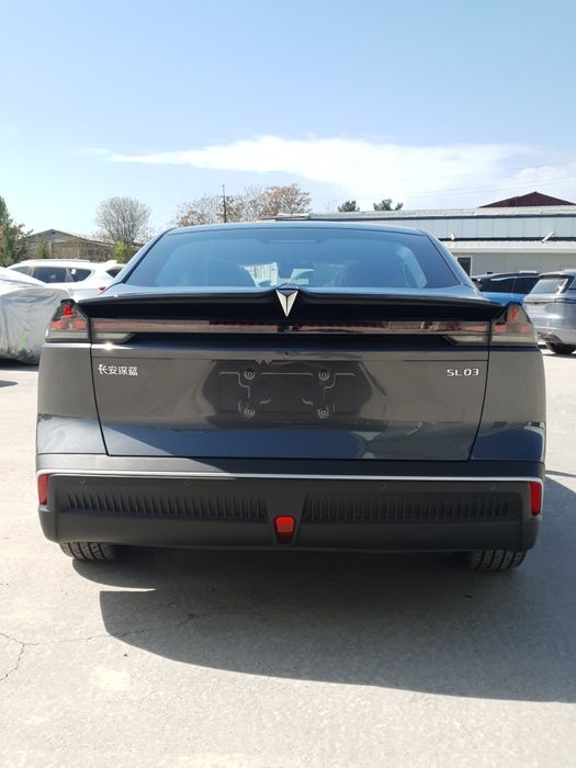 ChangAn shenlan SL03. Gibrid 2025.