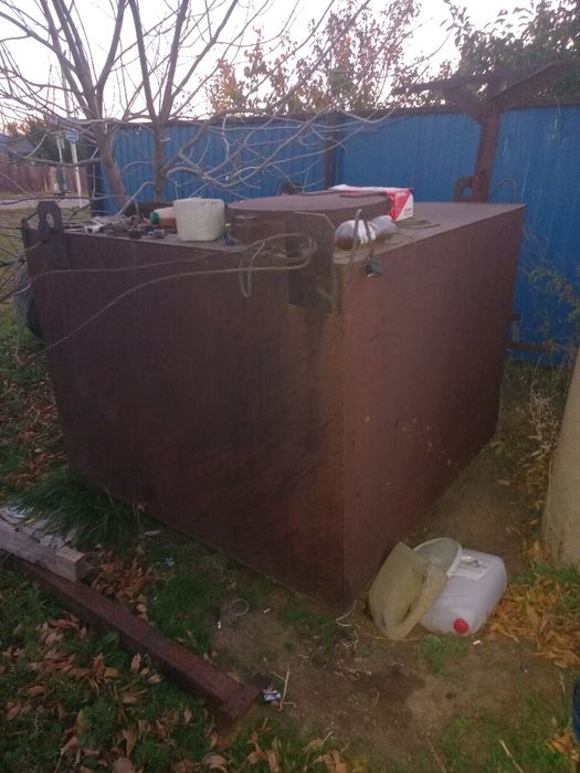 Продам чан для технической воды