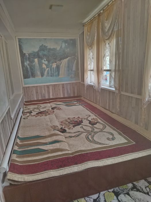 Сдаётся 4х комнатная квартира в Чирчике без моклера 9 микрорайон