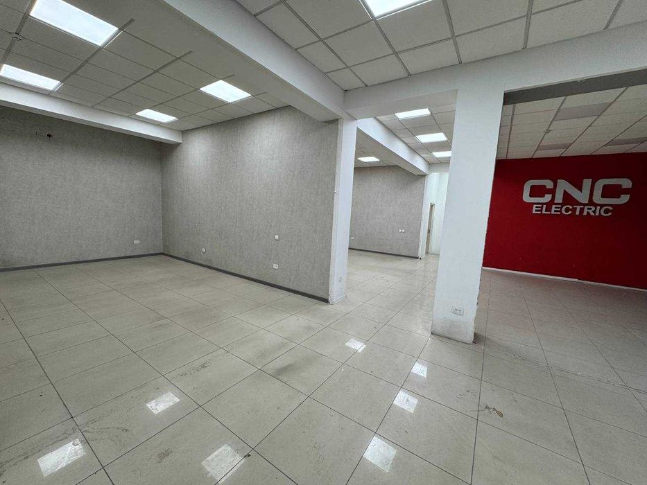 Аренда 300 м²: Офис с панорамными окнами + Кухня. БЦ Semurg