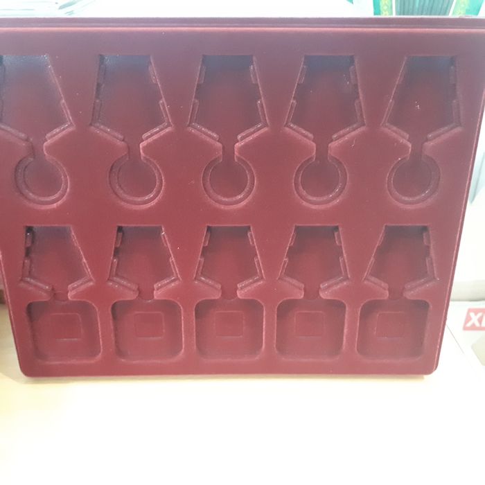 Планшеты под значки,монеты .