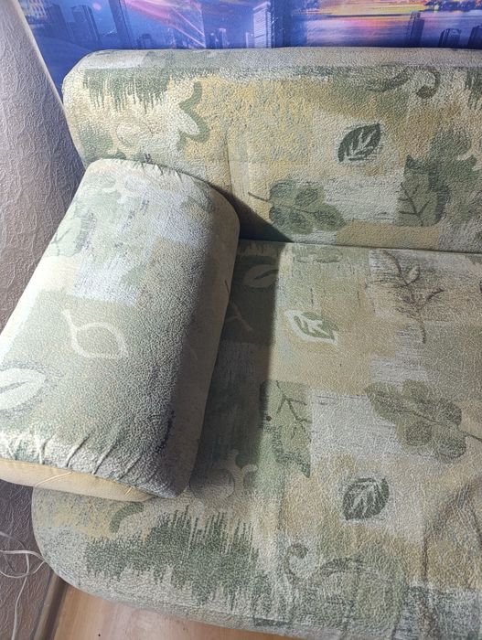 Продаю Диван в хорошем состоянии