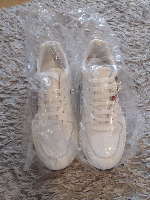 Оригинални ,Нови ,дамски маратонки Dsquared2 40/41 размер
