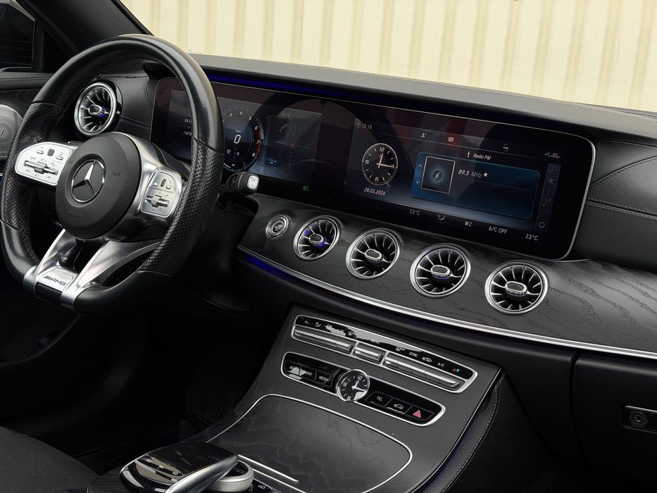 Mercedes-Benz E200 Coupe AMG 2019