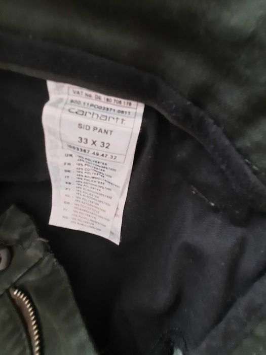 Vand pantaloni din bumbac originali firma Carhartt marimea 33x32 cm
