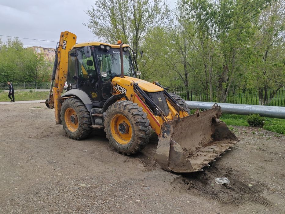 Услуги экскаватора погрузчика