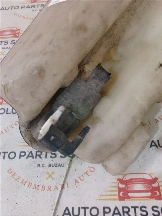 Pompita vas lichid parbriz renault megane 2 1.9d an fabr. 2005