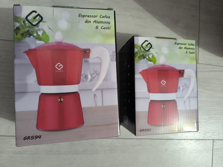 Expresor cafea de 6 și de 3 cești