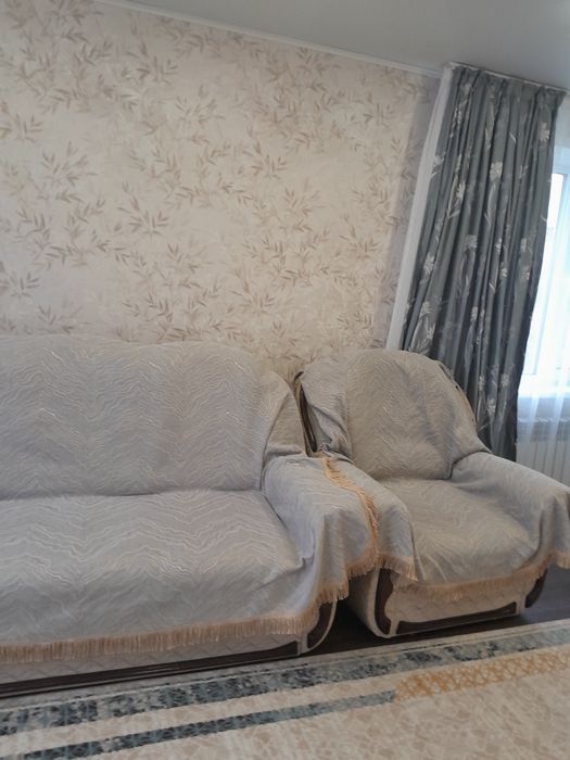 Продам диван с креслом, состояние хорошее